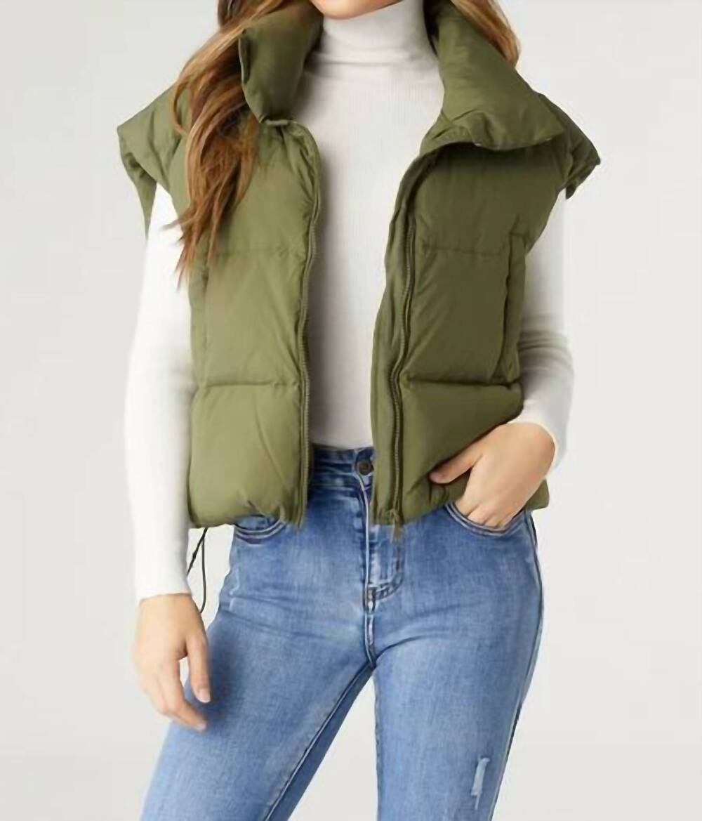 NEW COCO + CARMEN jana chunky down vest with cinched botton in olive